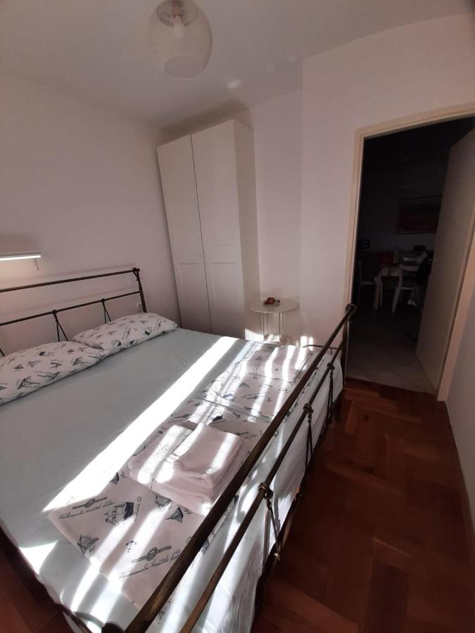 Apartment Cosy, Sea View Porat