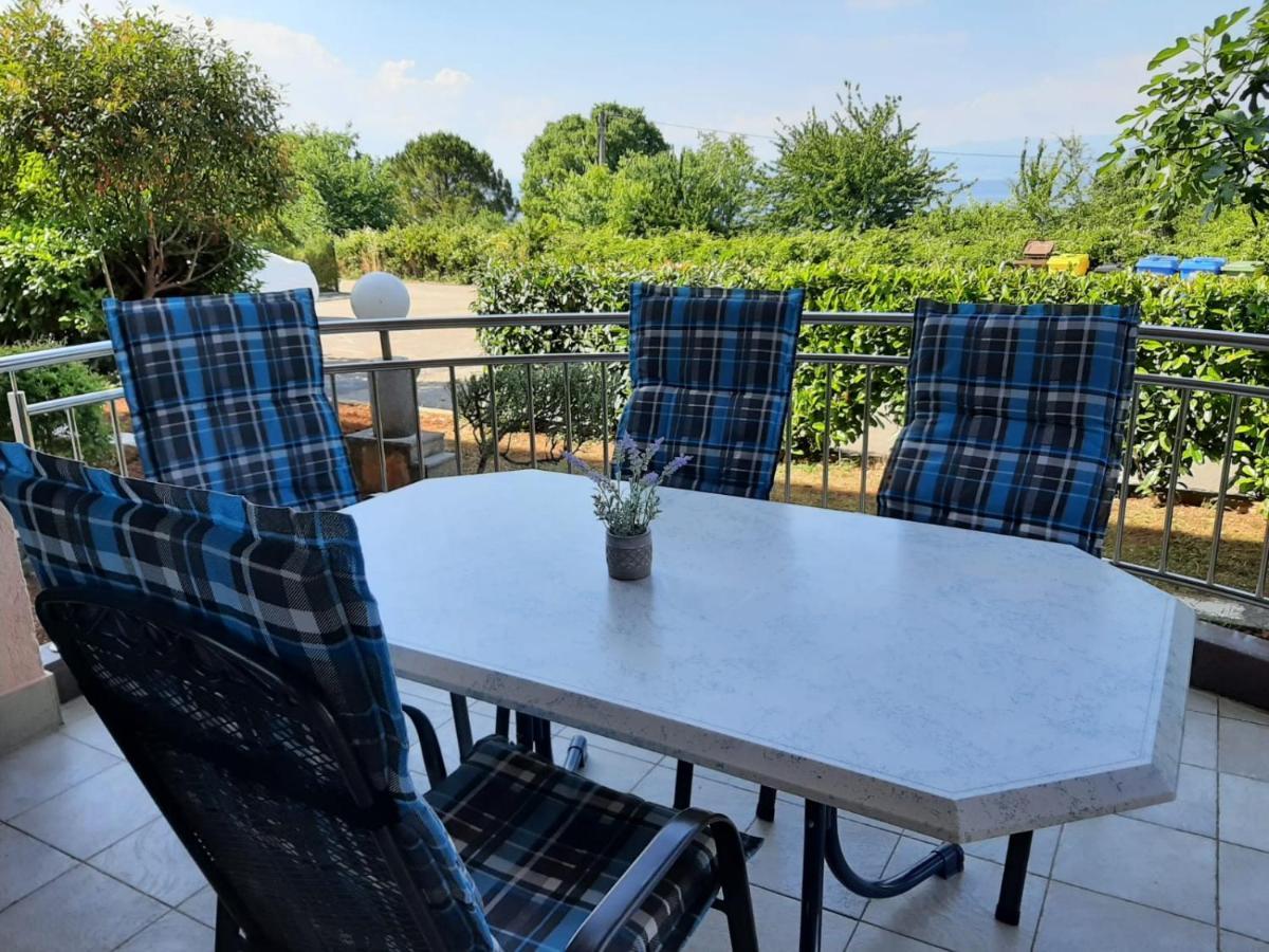 Cosy, Sea View Porat Apartment *