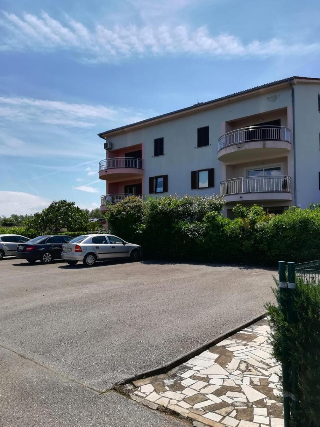Apartment Cosy, Sea View Porat